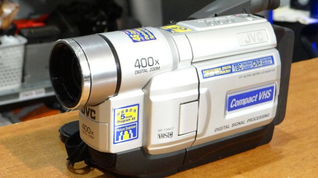 JVC GR-Fxm37 VHS-C Videokamera