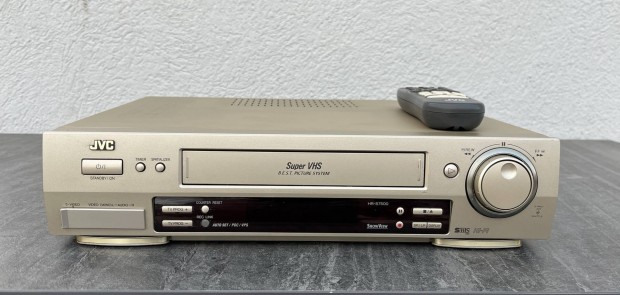 JVC HR-S7500 S-VHS video