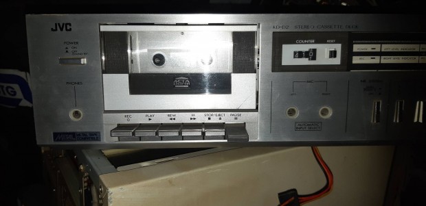 JVC KD-D2 kazetts deck.