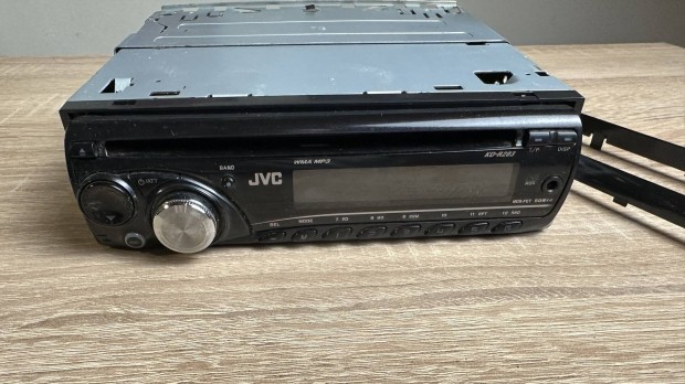JVC KD-R203 - Retro st�lus� aut�r�di� CD/MP3 lej�tsz�ssal