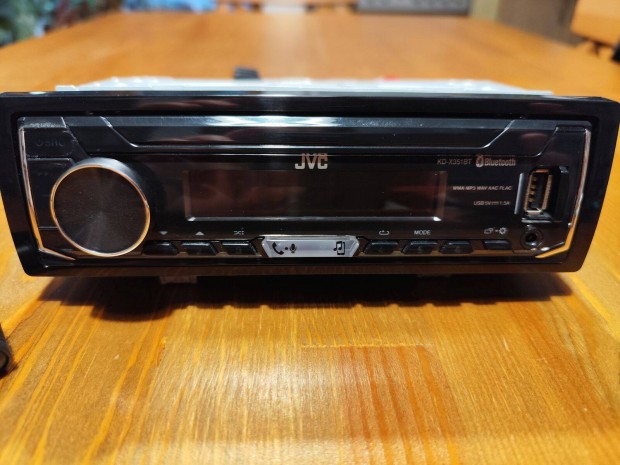 JVC KD-X351BT autórádió