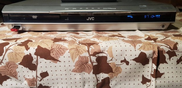 JVC RDS rádiós erősítő távval Sony