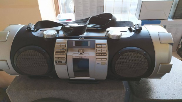 JVC RV-NB50 Boombox Elad