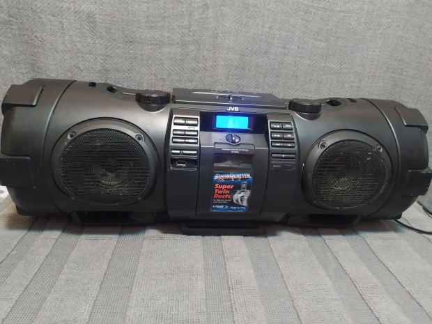 JVC RV-NB52B boombox