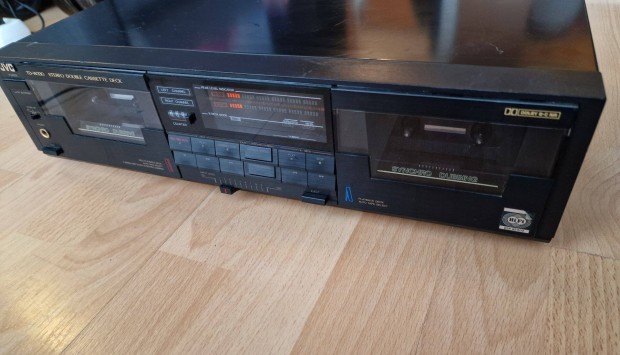 JVC TD-W330 dupla kazett�s magn� elad�