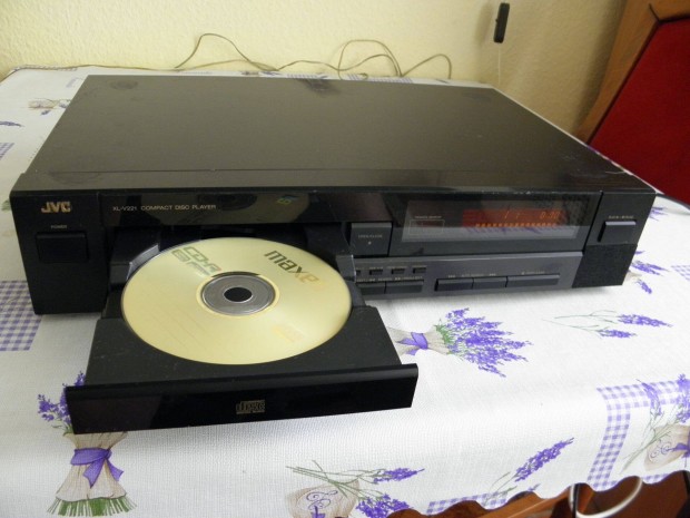 JVC XL-V221 BK ,CD lejtsz