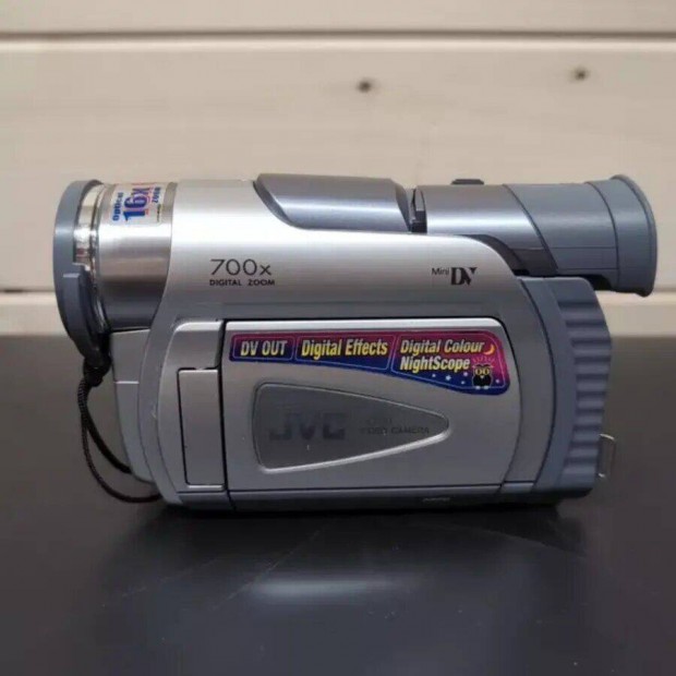 JVC mini DV kamera