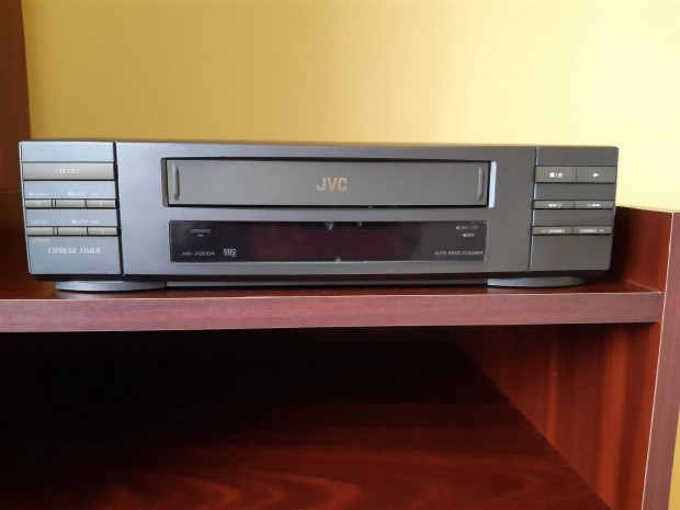 JVC videmagn s VHS konverter