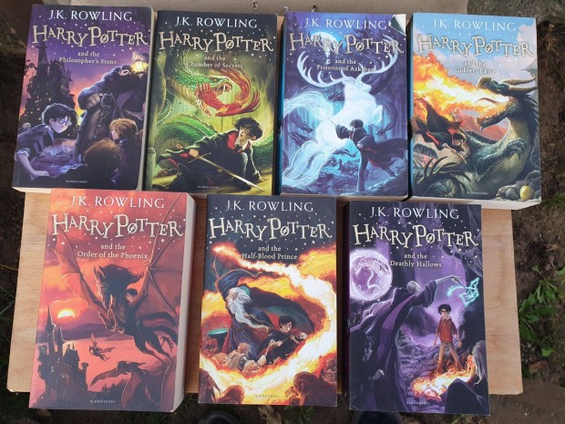 J.K. Rowling: Harry Potter -10 ktet, angol nyelv knyvsorozat +tska