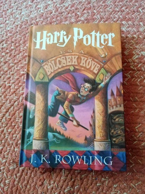 J. K. Rowling: Harry Potter - Blcsek kve knyv