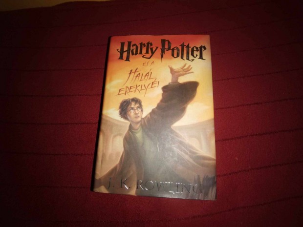 J. K. Rowling: Harry Potter s a Hall ereklyi (Harry Potter 7.)