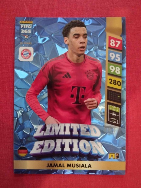 J. Musiala (Bayern Mnchen) FIFA 365 2025 Limited Edition focis krtya