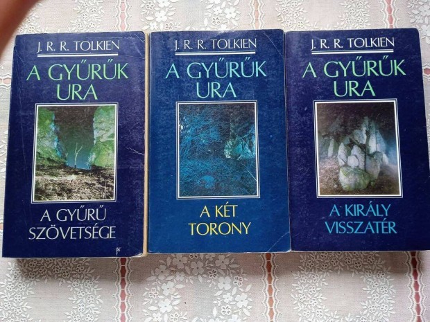 J. R. R. Tolkien A Gyrk Ura