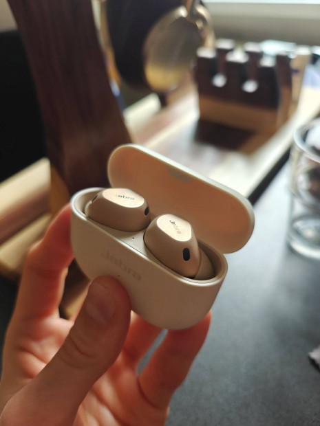 Jabra Elite 10 Eladó