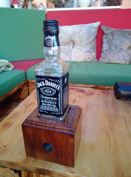 Jack Daniels hangulat lmpa elad