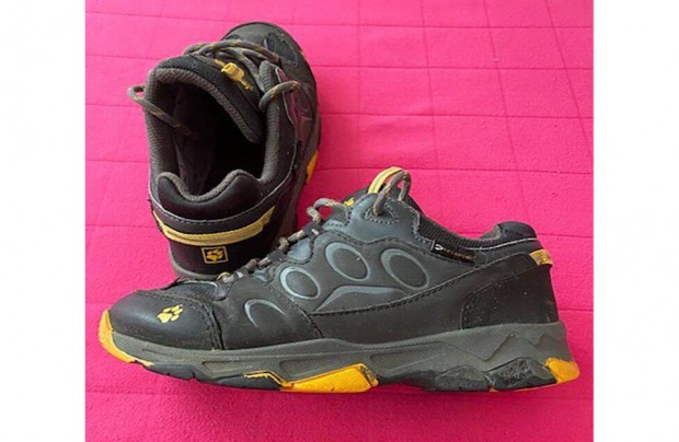 Jack Wolfskin kisfi tracip 36 Bolti ra 24 ezer Ft