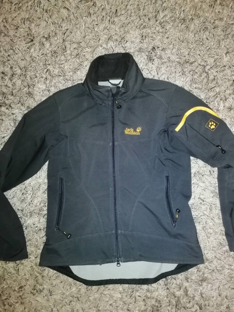 Jack Wolfskin ni tmeneti dzseki 