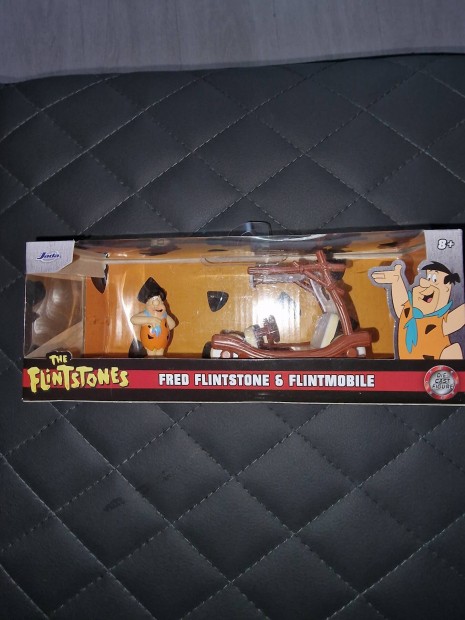 Jada Die Cast Fred Flintstone & Flintmobile - figura és jármű
