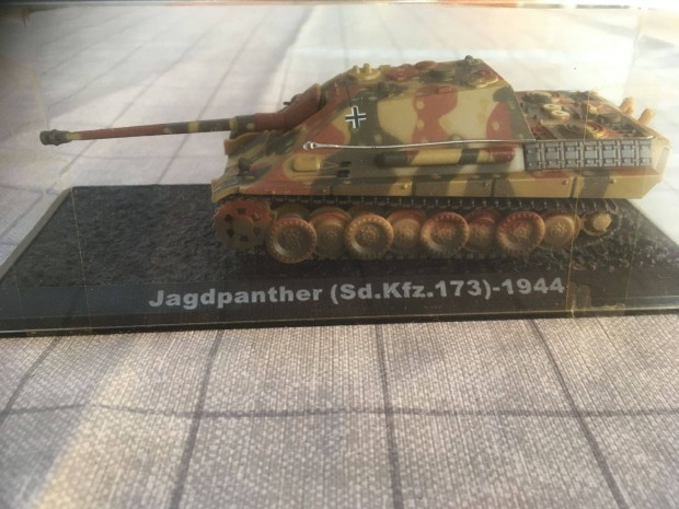 Jagdpanther makett