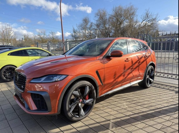 Jaguar F-PACE P550 SVR (Automata)