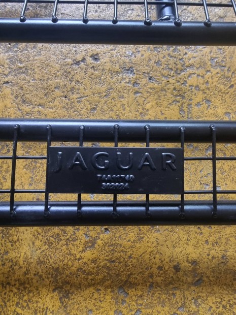 Jaguar F-Pace kutyarács