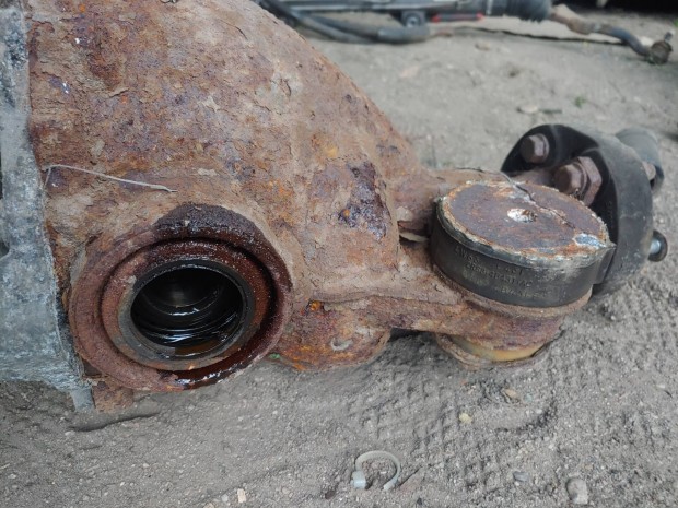 Jaguar S-Type 2.7V6 differencilm difi hajts