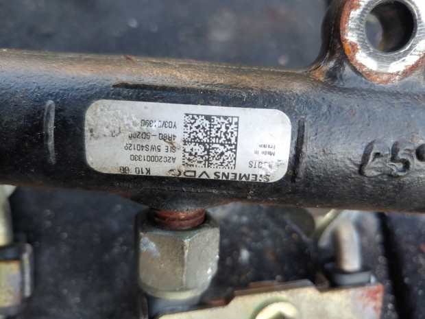 Jaguar S-Type 2.7V6 kzs nyomcsvek zemanyag nyoms rzkel