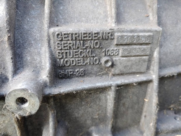 Jaguar S-Type 2.7 V6 ZF 6HP-26 automata vlt