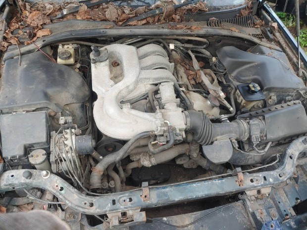 Jaguar S-Type 3.0 V6 komplett mkd motor