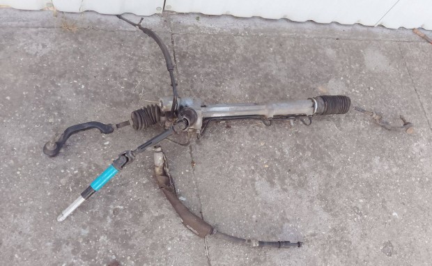 Jaguar S-Type (1999) korm�nym�. Szem�lyesen