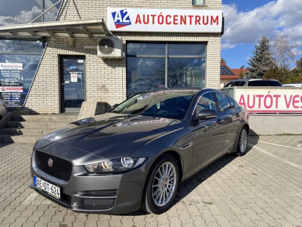 Jaguar XE 2.0 l4D Portfolio