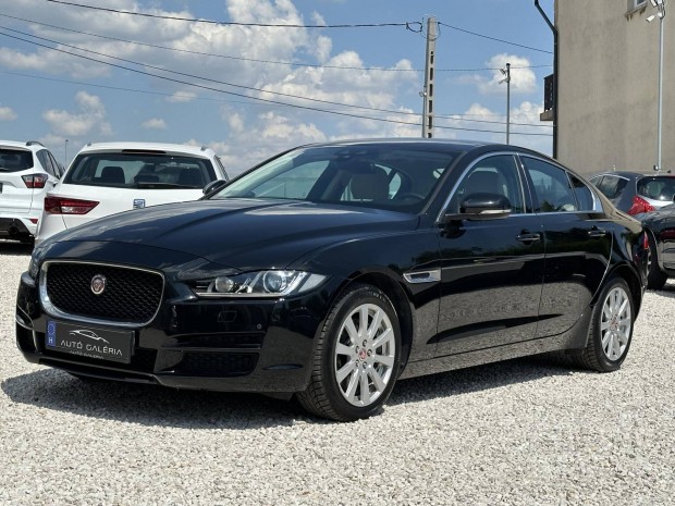 Jaguar XE 2.0 l4D Prestige AWD (Automata)