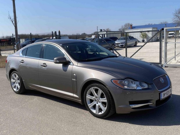 Jaguar XF 2.7 D Luxury (Automata) Megkmlt ll...