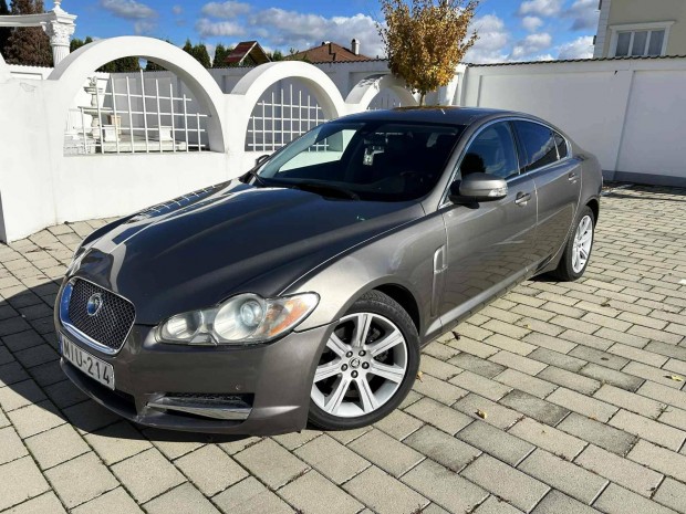 Jaguar XF 2.7 D Premium Luxury (Automata) Friss...