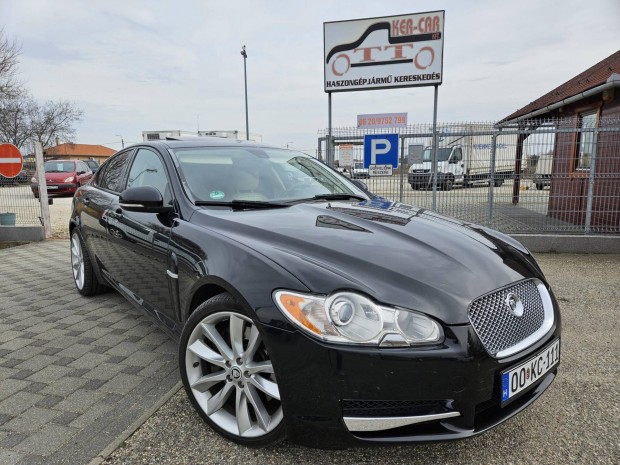 Jaguar XF 3.0 D Luxury (Automata) vegtet&Br&...