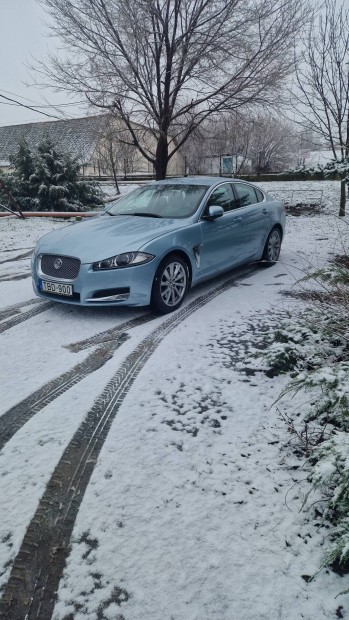 Jaguar XF Premium Luxury 2.2D! Megb�zhat� konstrukci�, kev�s km! 