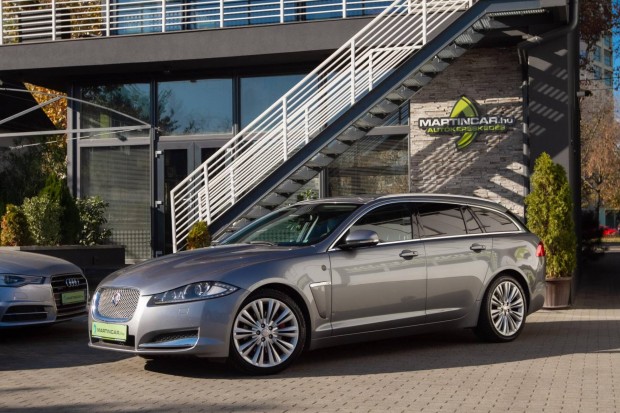 Jaguar XF Sportbrake 2.2 D (Automata) Lunar Gre...