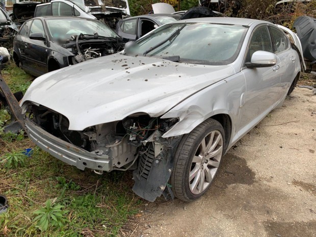 Jaguar XF X250 Alkatrszek Bontott Alkatrsz