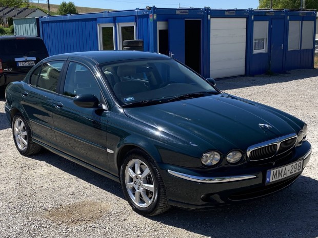 Jaguar X-Type alkatr�szei