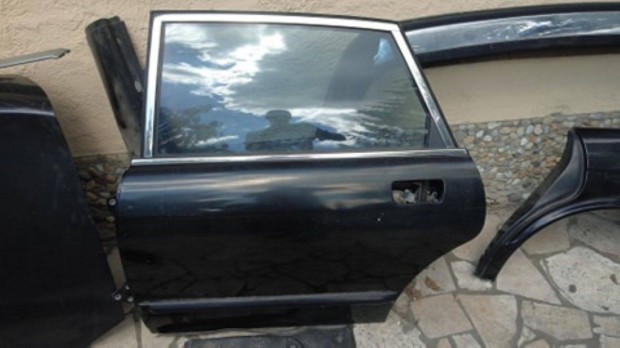 Jaguar Xj6 X300 karosszria, ajt s ms alkatrszek