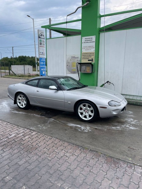 Jaguar Xk8 4.0 V8