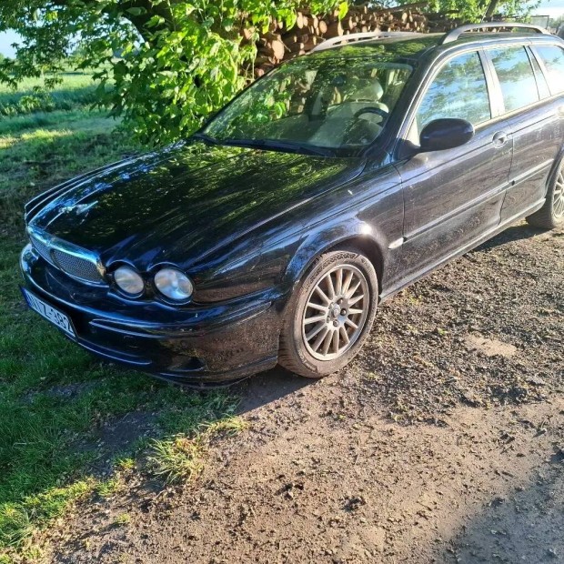 Jaguar x type 