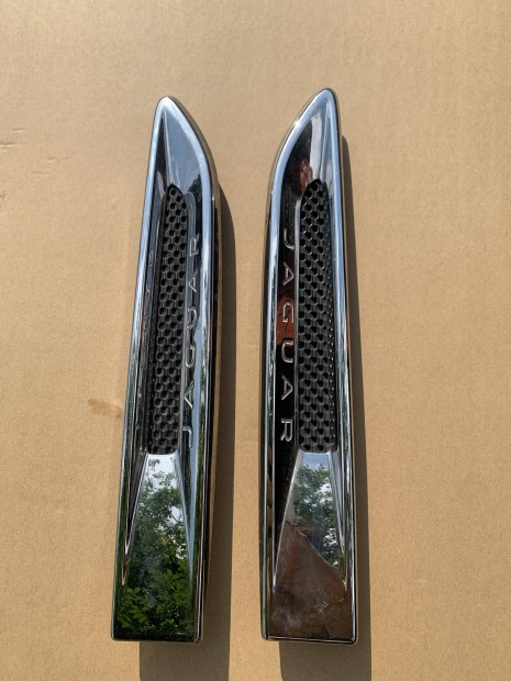 Jaguar xf 2015- srvd krm csk emblma