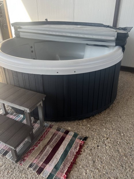 Jakuzzi , jacuzzi