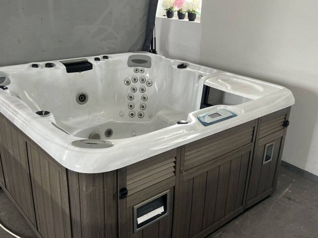 Jakuzzi, jacuzzi