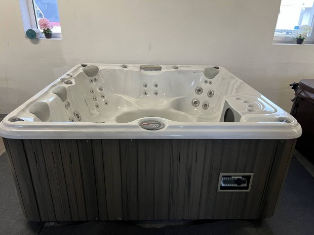 Jakuzzi, jacuzzi