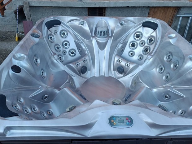 Jakuzzi relaxálj te is az otthonodban