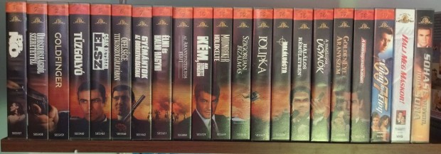 James Bond VHS Teljes Gyűjtemény + 2 Bond VHS Videókazetta