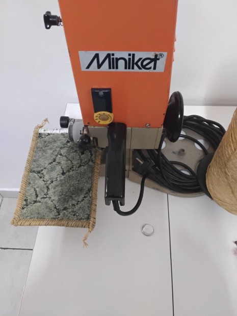 Janser miniket (Juki) sz�nyegszeg� ipari varr�g�p elad�!!!