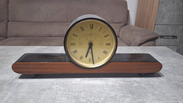 Jantar Kandallóóra Vintage Retro szovjet orosz óra